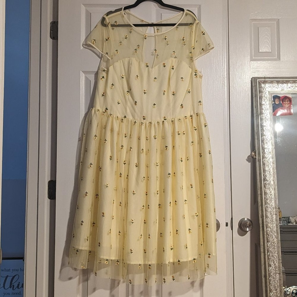 Yellow flowered dress, knee length, cap sleeves